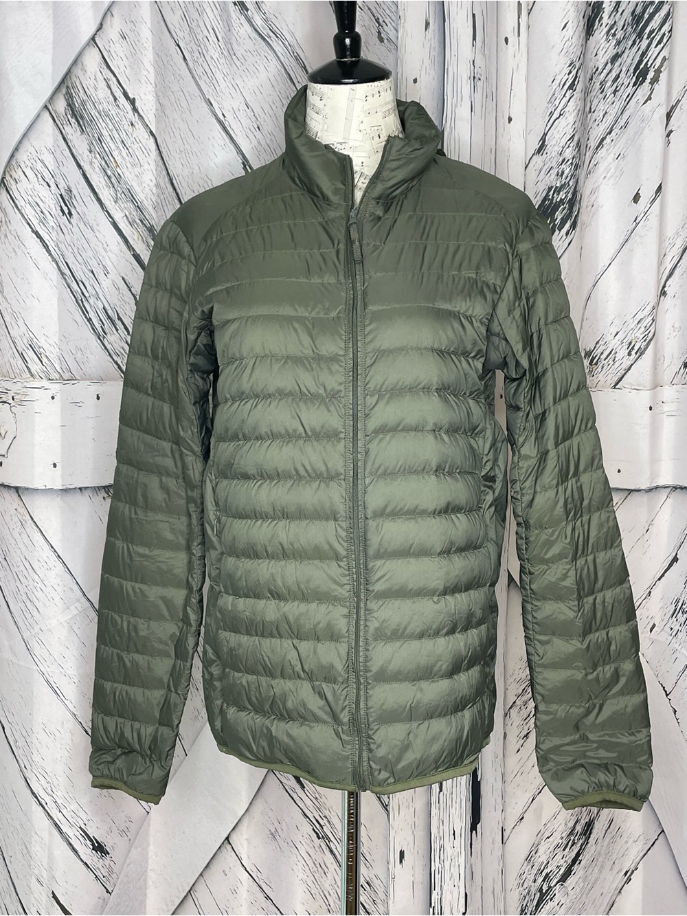 Uniqlo Ultra Light Down Jacket Zip Up Packable Green S